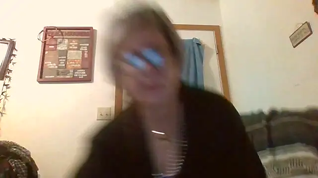 becky1111 online show from May 2026 11:38:02 AM