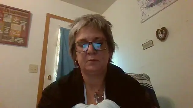 becky1111 online show from May 2026 05:40:01 PM