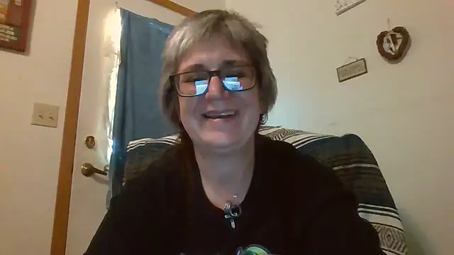 becky1111 online show from May 2026 12:18:01 AM