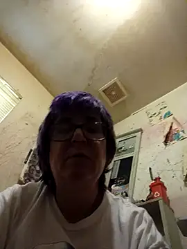 becky1111 online show from June 2026 10:23:02 PM