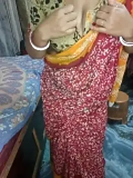 MAHI066 online show from April 2026 02:33:01 PM