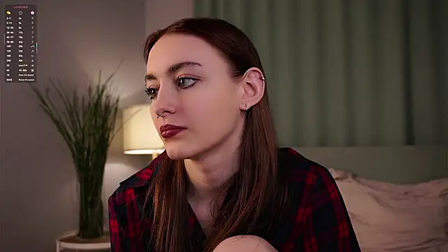 Snapshot of BeckiMacreno chatting on January 2026 11:23:02 AM BeckiMacreno online show from January 2026 11:23:02 AM