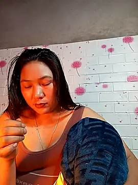 giang0055 online show from February 2026 01:21:02 PM