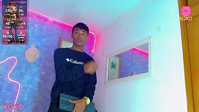 Snapshot of Yoim_Williams chatting on December 2025 07:32:01 PM Yoim Williams online show from December 2025 07:32:01 PM