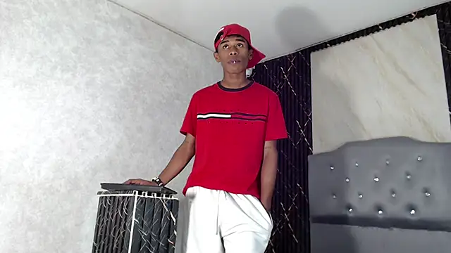 Snapshot of Yoim_Williams chatting on January 2026 05:10:02 AM Yoim Williams online show from January 2026 05:10:02 AM