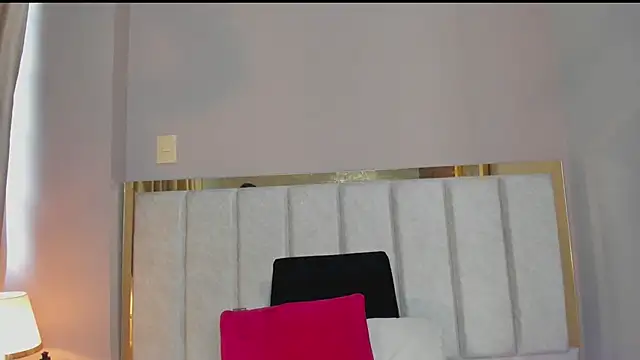 GahiaBelucci online show from March 2026 12:32:01 PM