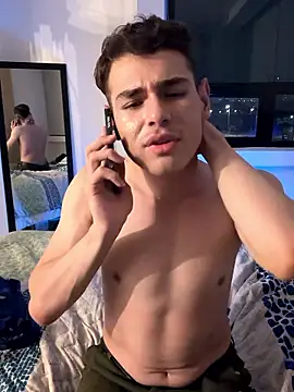 Snapshot of Valentino_Ceratti_ chatting on January 2026 05:43:02 AM Valentino Ceratti online show from January 2026 05:43:02 AM