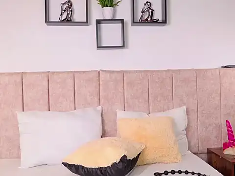 Snapshot of Daikihot chatting on January 2026 04:15:01 AM Daikihot online show from January 2026 04:15:01 AM