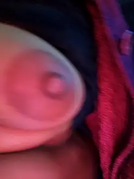 QWEEN7B online show from January 2026 11:56:02 AM