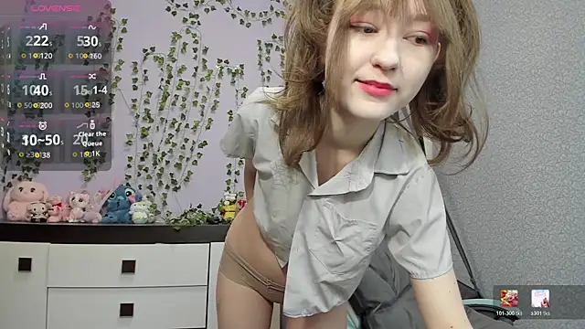 Snapshot of Yoonhee_ki chatting on May 2026 12:43:01 PM Yoonhee ki online show from May 2026 12:43:01 PM