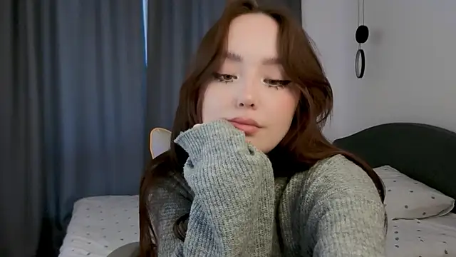 fallin lovee online show from April 2026 01:16:02 PM