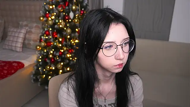 Snapshot of DeliaLoma chatting on January 2026 05:42:01 AM DeliaLoma online show from January 2026 05:42:01 AM