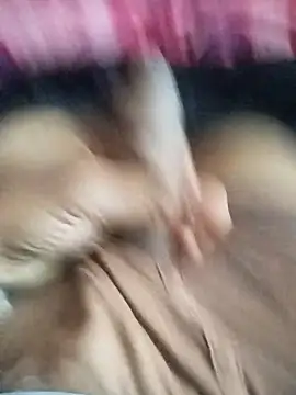 jhonysinc21 online show from February 2026 11:20:01 AM