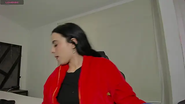 ChannelWhitee  online show from January 2026 10:23:01 PM