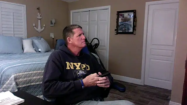 lvnlarge online show from February 2026 09:46:02 PM