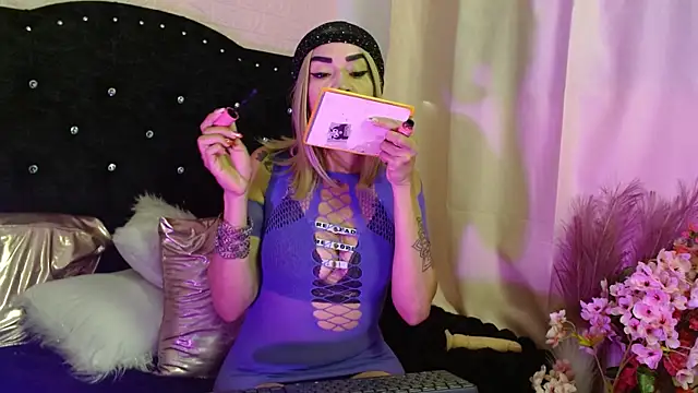 Ambar Rouxee online show from January 2026 08:58:01 PM