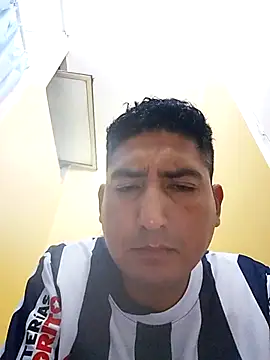 Yrresistible666 online show from February 2026 04:32:01 AM