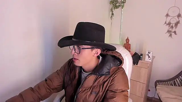 Aroon smith  online show from January 2026 01:38:02 PM