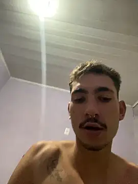GuioficialBr online show from May 2026 02:49:02 AM