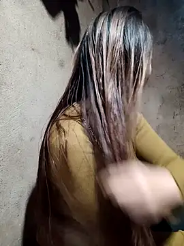 Snapshot of yula-bi chatting on January 2026 02:03:02 AM yula-bi online show from January 2026 02:03:02 AM