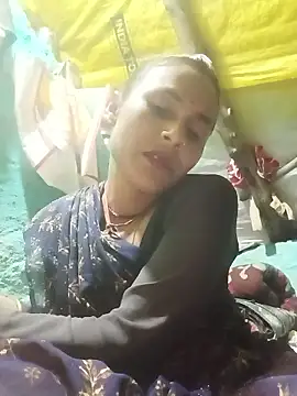 Cuty priti online show from February 2026 04:25:02 PM