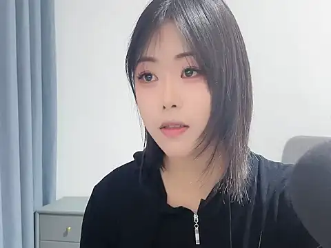 smalldaisy online show from December 2025 02:41:01 AM