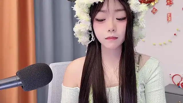 smalldaisy online show from March 2026 02:19:01 AM