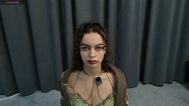 Snapshot of NikaBliss chatting on December 2025 11:56:02 PM NikaBliss online show from December 2025 11:56:02 PM