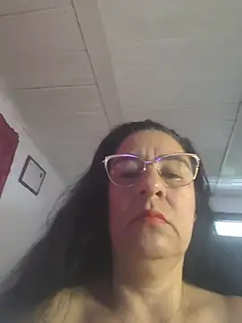 Snapshot of KiaraFoster chatting on May 2026 11:27:02 AM KiaraFoster online show from May 2026 11:27:02 AM