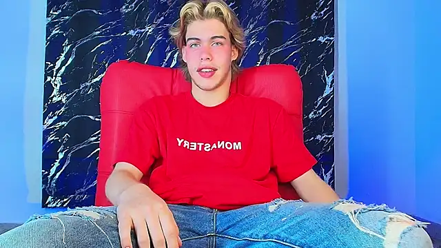 Luciangrey- online show from January 2026 03:11:02 AM