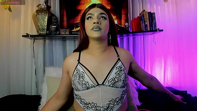 Snapshot of Bella-trix chatting on January 2026 12:34:02 AM Bella-trix online show from January 2026 12:34:02 AM