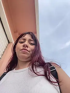 Snapshot of CamiTeaseX_ chatting on May 2026 01:51:02 PM CamiTeaseX online show from May 2026 01:51:02 PM
