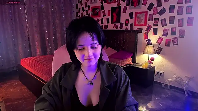 SarahShelby online show from February 2026 10:38:01 AM