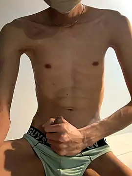 Snapshot of boyxx319 chatting on January 2026 01:13:02 PM boyxx319 online show from January 2026 01:13:02 PM