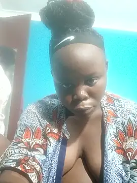 Snapshot of JuicyBerrie chatting on January 2026 02:24:01 AM JuicyBerrie online show from January 2026 02:24:01 AM