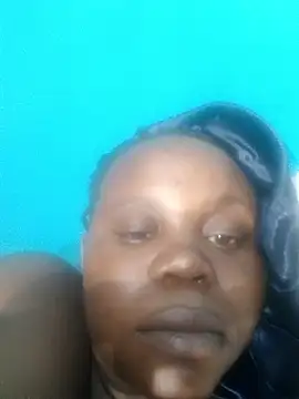 Snapshot of JuicyBerrie chatting on January 2026 01:55:02 AM JuicyBerrie online show from January 2026 01:55:02 AM