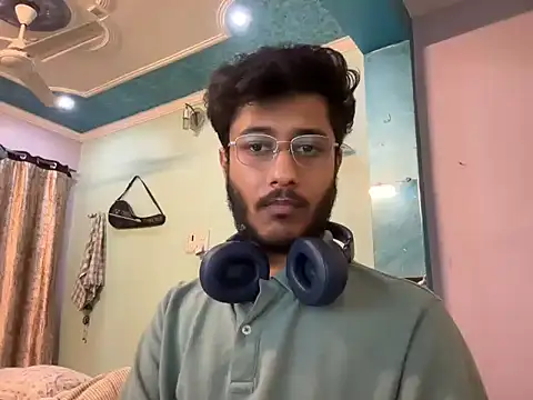 Snapshot of Sexy__Nerd chatting on March 2026 08:29:02 AM Sexy Nerd online show from March 2026 08:29:02 AM