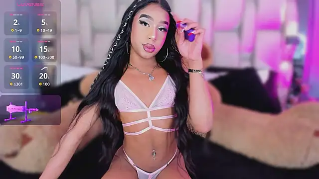 Snapshot of _PaulinaDoll_ chatting on February 2026 03:44:02 AM PaulinaDoll online show from February 2026 03:44:02 AM