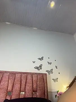 Snapshot of Violetta_Moretti chatting on January 2026 12:38:01 AM Violetta Moretti online show from January 2026 12:38:01 AM