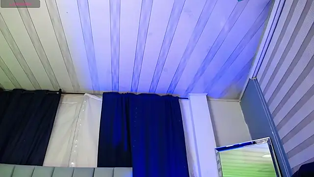 Snapshot of Emilyy05_ chatting on December 2025 03:35:02 AM Emilyy05 online show from December 2025 03:35:02 AM