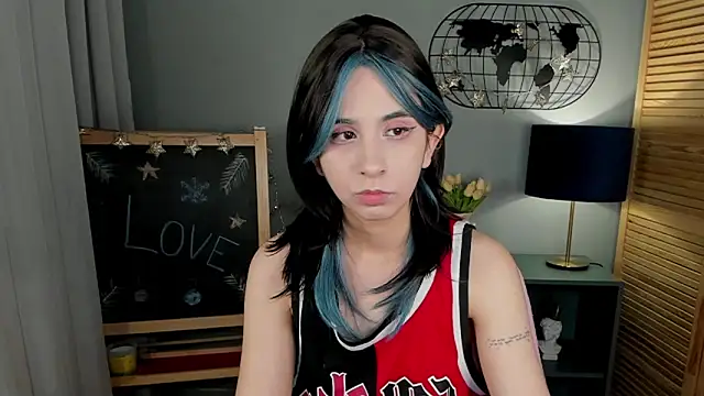 lesilos online show from February 2026 01:15:02 AM