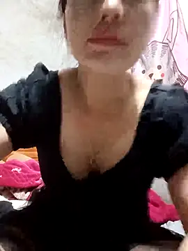 Snapshot of boiboi001 chatting on December 2025 11:39:02 AM boiboi001 online show from December 2025 11:39:02 AM