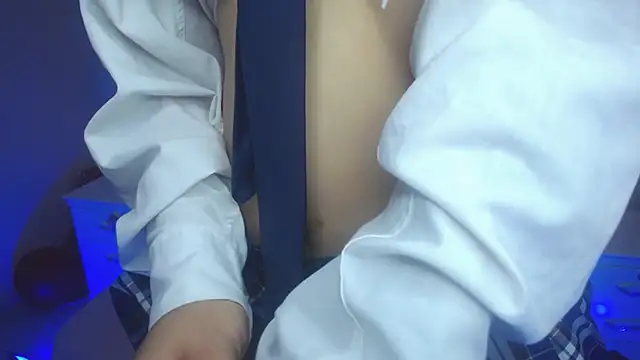 Atenea Luxx online show from February 2026 06:37:02 PM