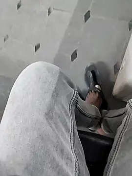 hydhunk26 online show from January 2026 01:03:01 PM