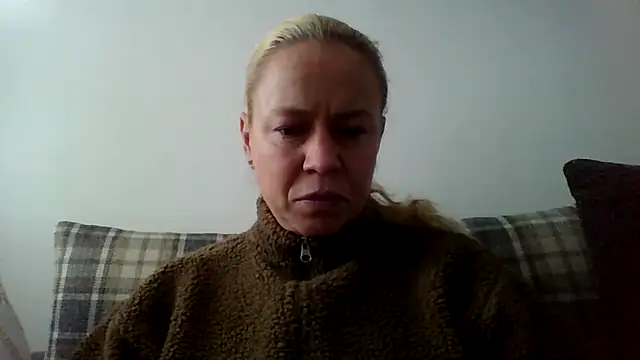 jennyblondeuk online show from February 2026 03:11:02 PM