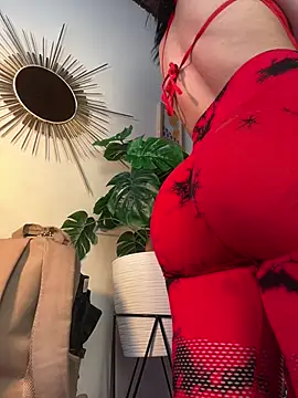  zoe bakerr online show from July 2026 08:02:01 PM