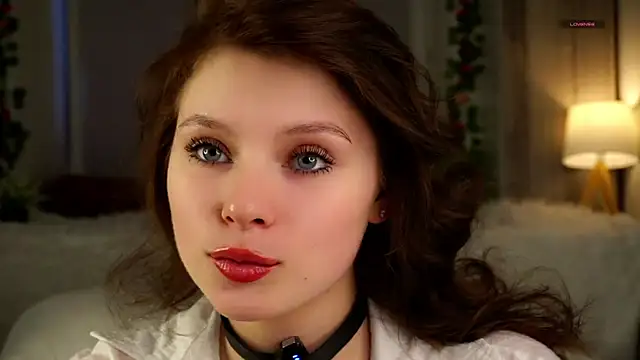 Snapshot of QuinnHeileman chatting on April 2026 12:25:01 PM QuinnHeileman online show from April 2026 12:25:01 PM