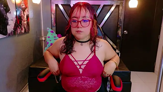 Nami Nerona online show from January 2026 02:22:02 PM