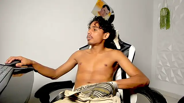 danny hot23  online show from April 2026 03:24:02 AM