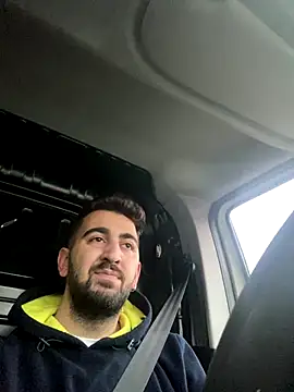 akindrv1 online show from December 2025 06:32:02 AM